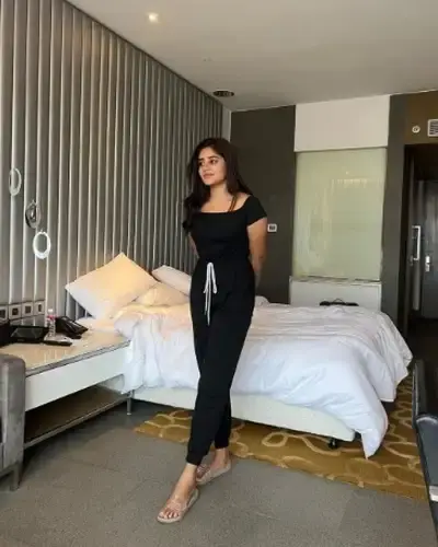 Call Girls Chakarnagar Cash On Delivery
